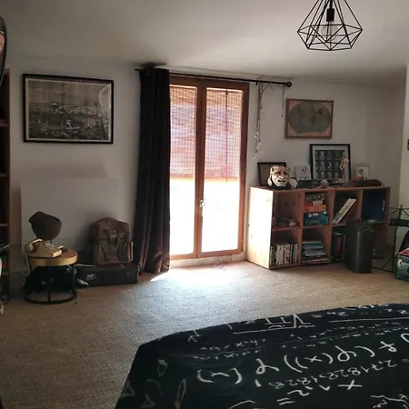 Maison Coeur De Village 250 M2 Piscine Clim *